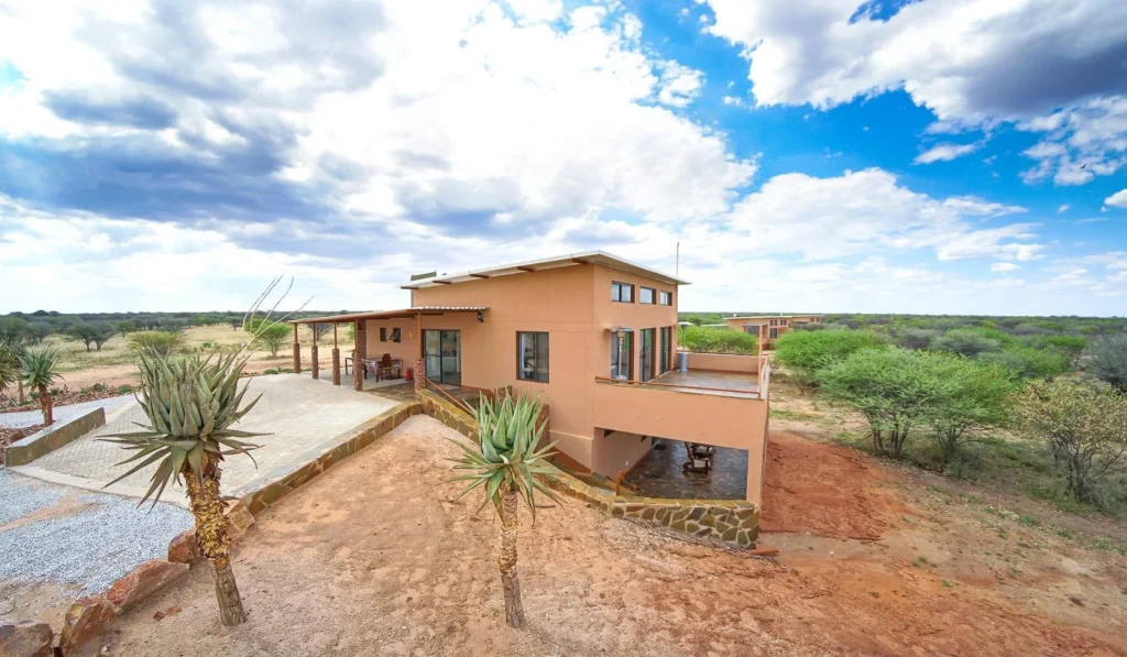 Cheetah View Lodge
