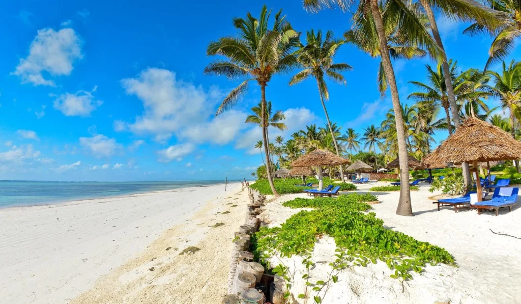 Breezes Beach Club