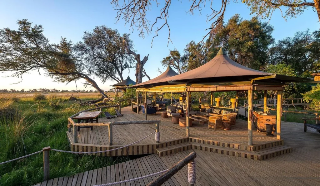 Little Vumbura Camp