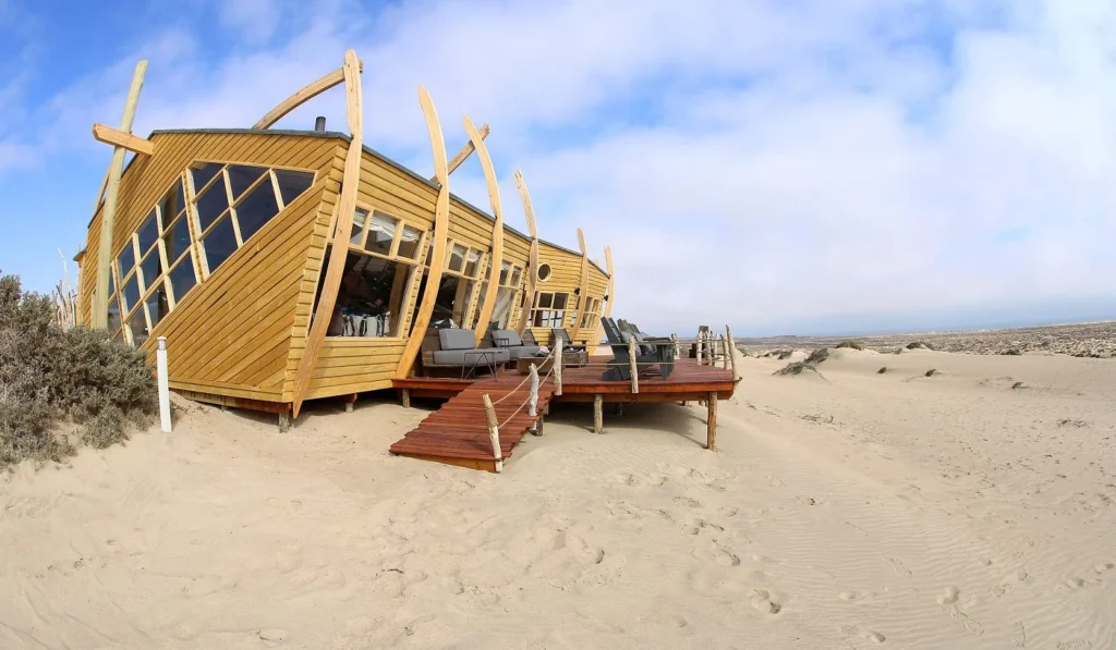 Shipwreck Lodge