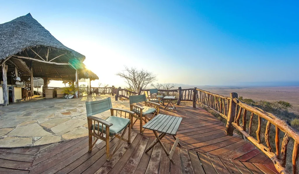 Lions Bluff Lodge