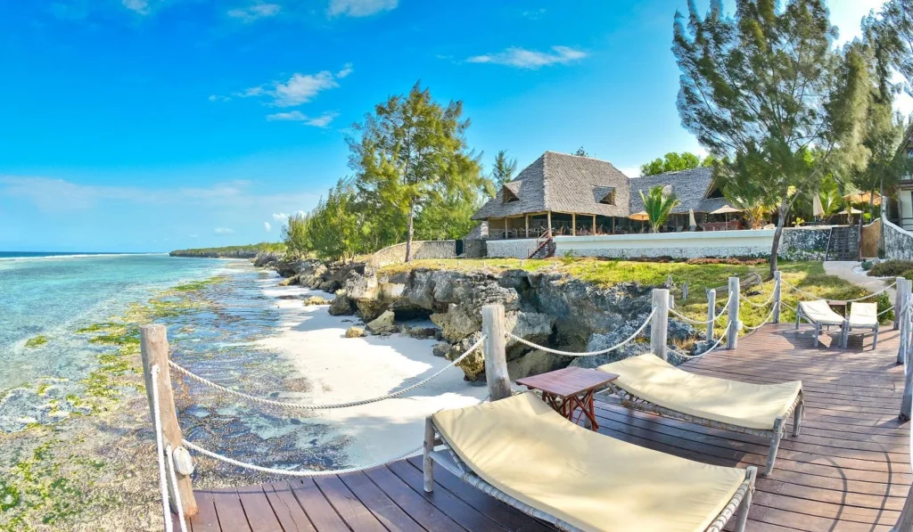 Sunshine Marine Lodge