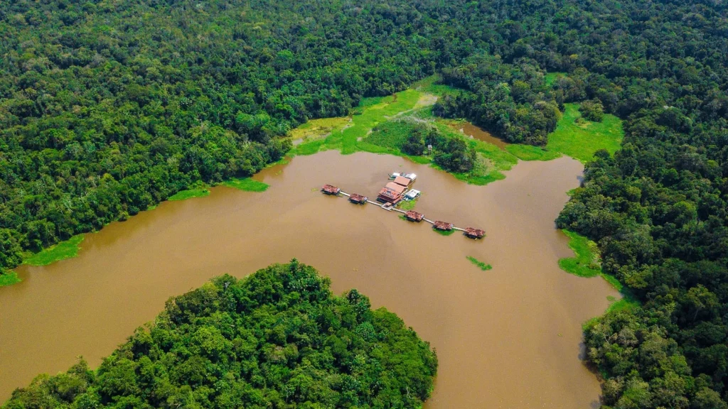 Uakari Floating Lodge