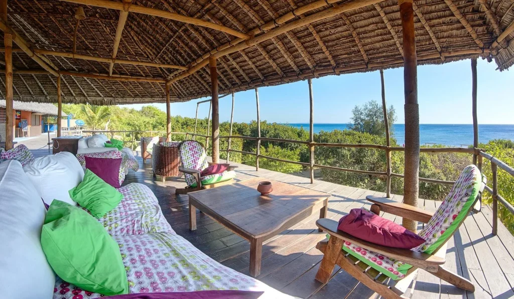 Nuarro Lodge