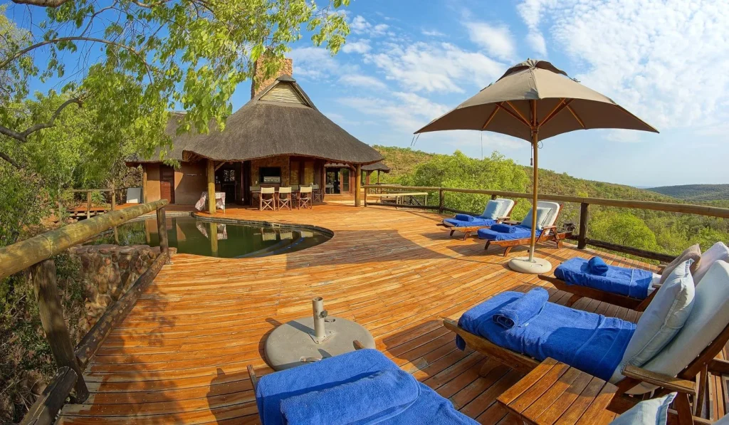 Tshwene Lodge
