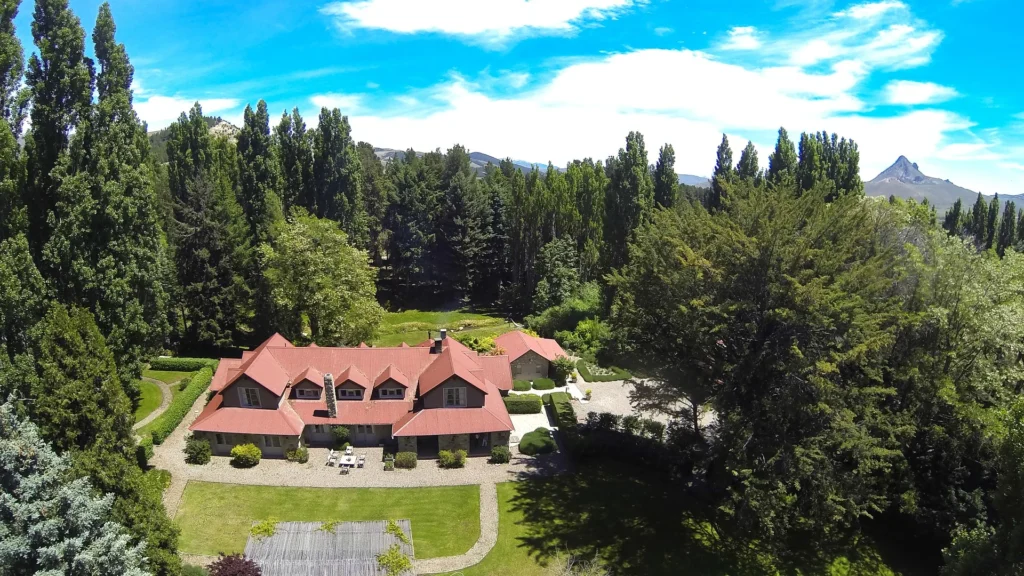 Tipiliuke Lodge